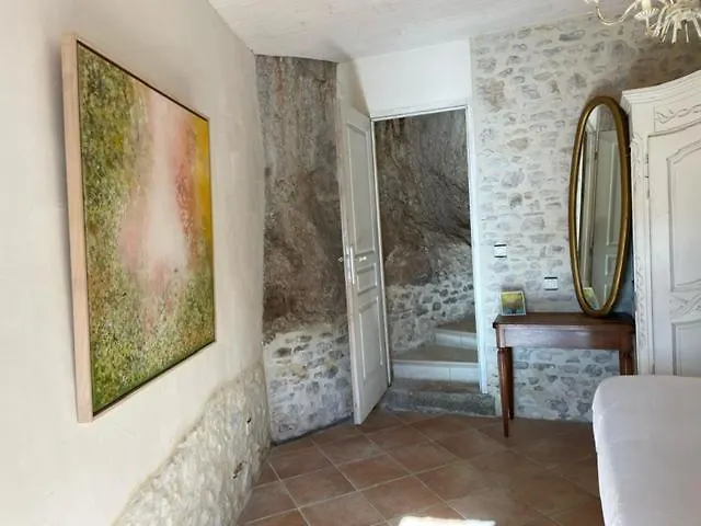 Le Balcon De Cabrerets Bed & Breakfast France